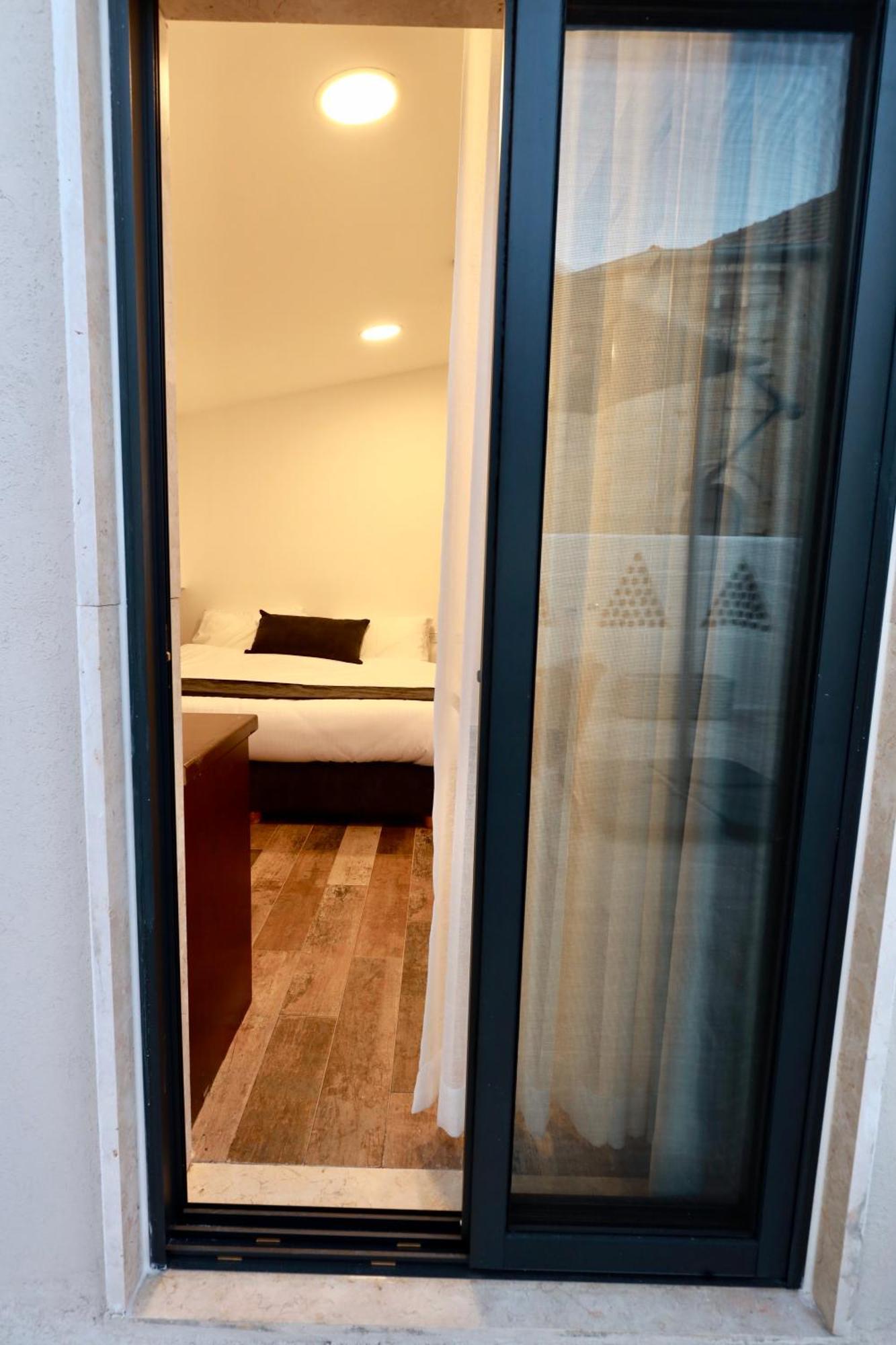 Petrakis Inn エルサレム エクステリア 写真